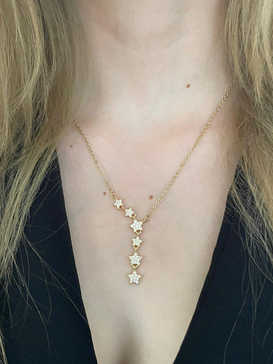 Zirkon Taşlı Yıldız Yolu Kolye